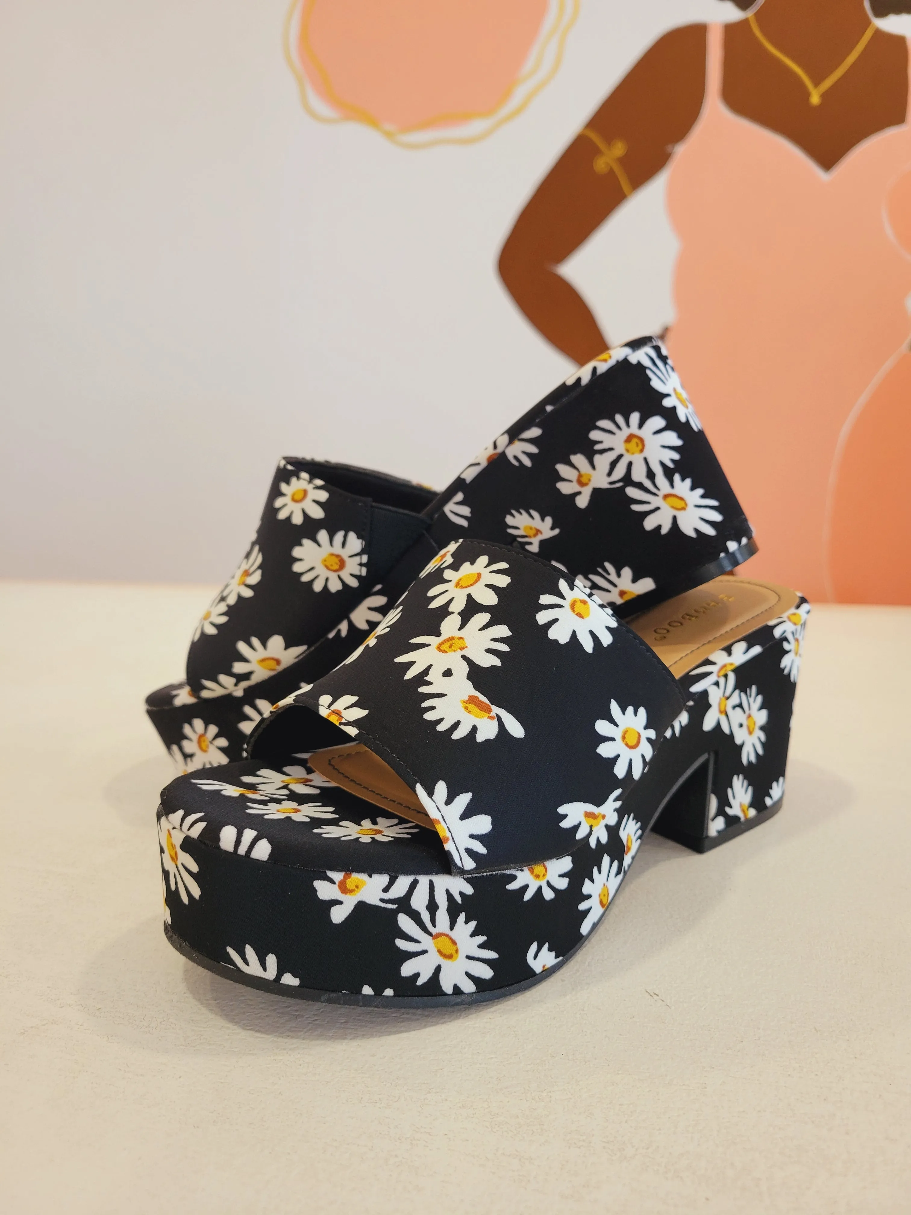 Kristy Sandal