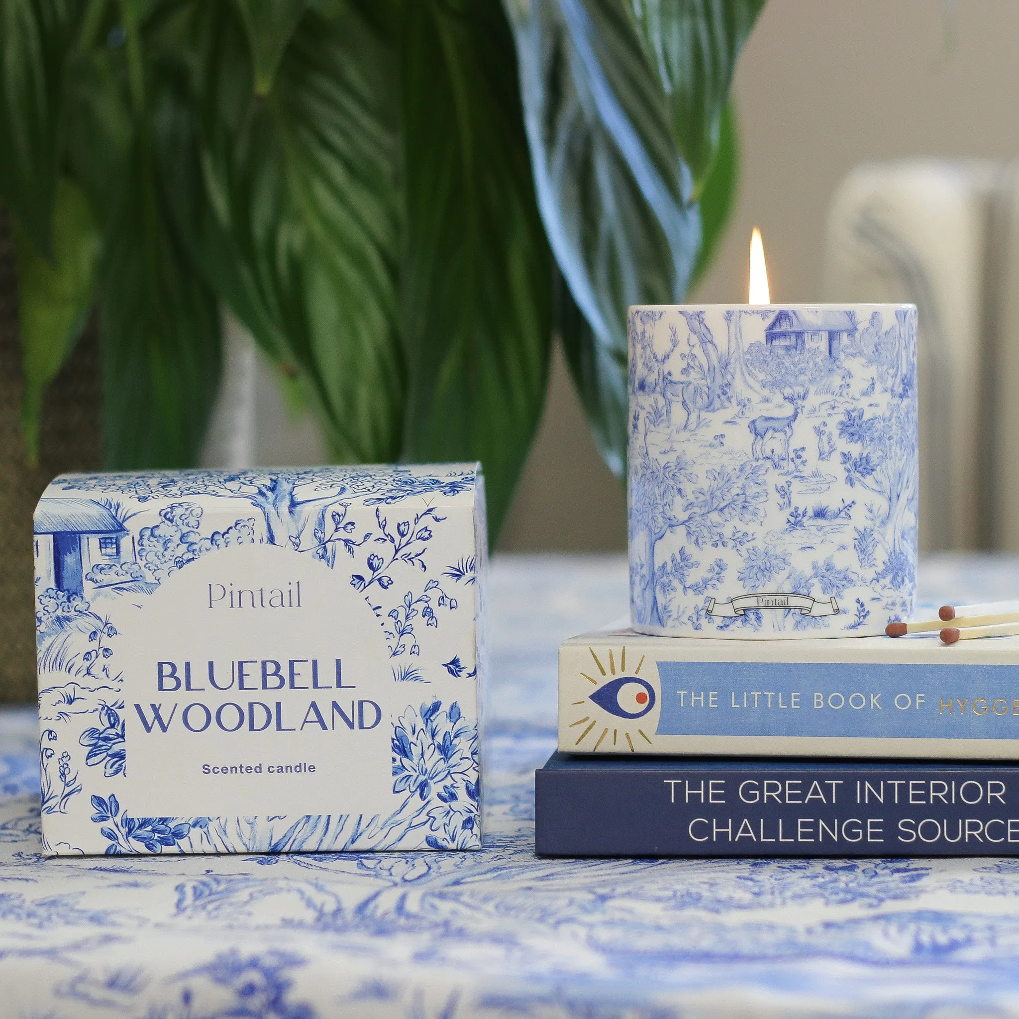 Pintail x Avalon Toile de Jouy - Ceramic Candle